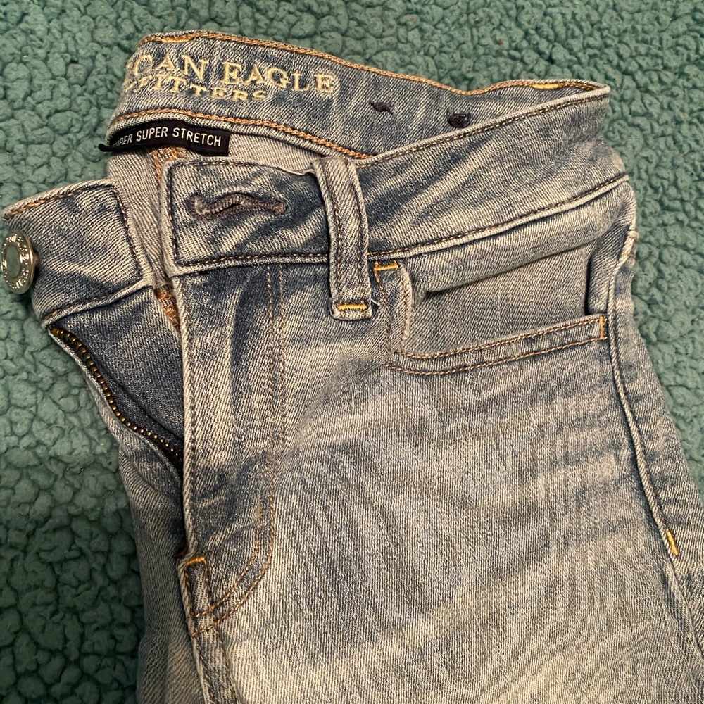 American Eagle Light Wash Jeggings